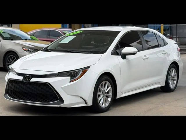 2022 Toyota Corolla XLE FWD photo
