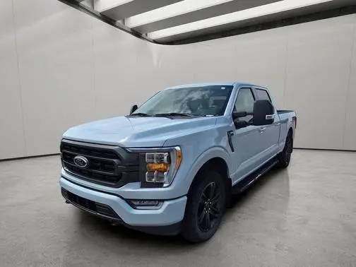 2022 Ford F-150 XLT 4WD photo
