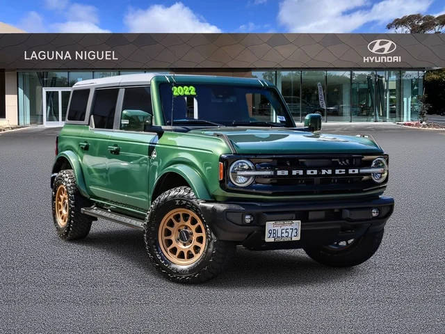 2022 Ford Bronco 4 Door Outer Banks 4WD photo