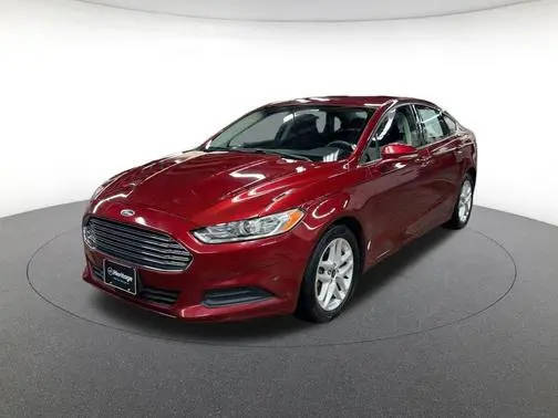 2015 Ford Fusion SE FWD photo