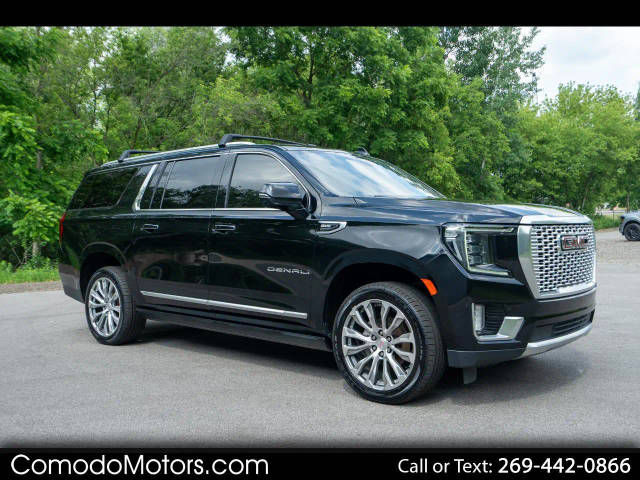 2021 GMC Yukon XL Denali 4WD photo