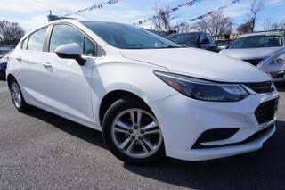2017 Chevrolet Cruze LT FWD photo