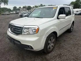 2015 Honda Pilot Touring 4WD photo