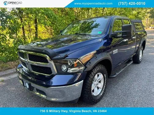 2017 Ram 1500 SLT 4WD photo