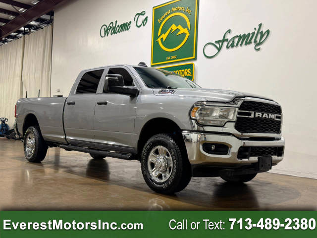 2023 Ram 2500 Tradesman 4WD photo