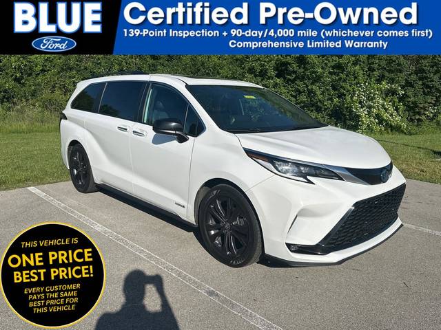 2021 Toyota Sienna XSE FWD photo