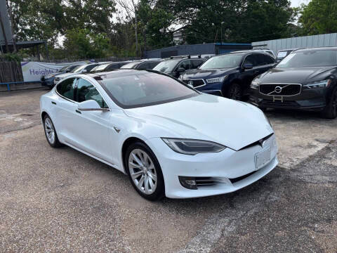 2017 Tesla Model S 75 RWD photo