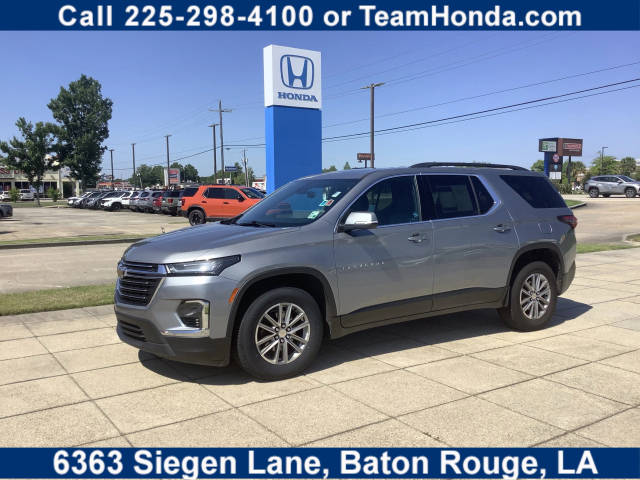 2023 Chevrolet Traverse LT Leather AWD photo