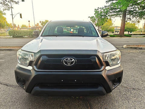 2015 Toyota Tacoma RWD photo