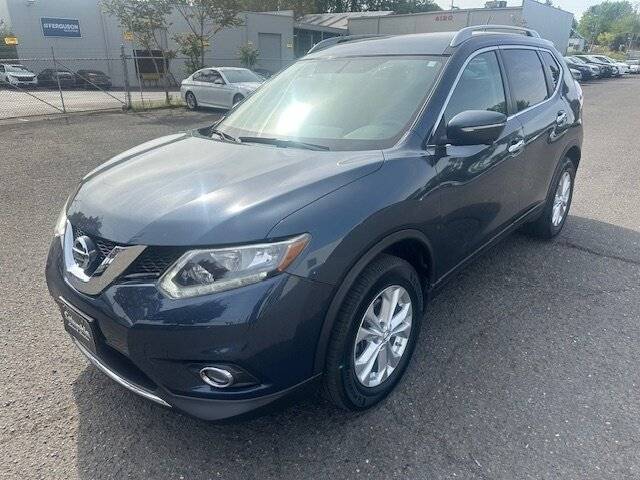 2015 Nissan Rogue SV AWD photo