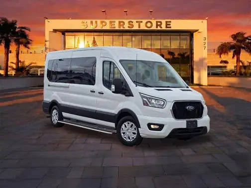 2023 Ford Transit Passenger Wagon XLT RWD photo