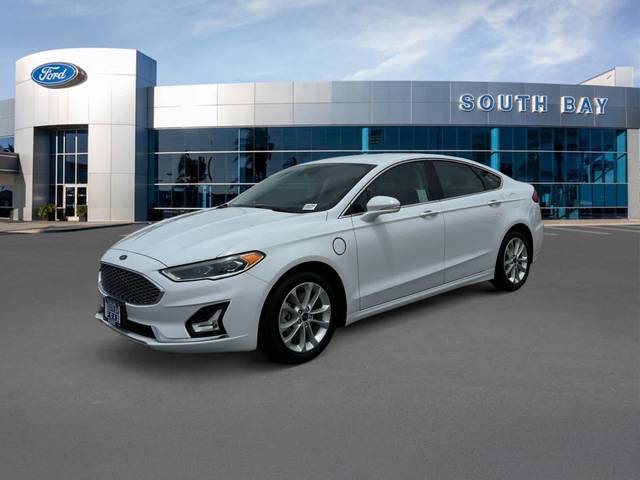 2019 Ford Fusion Energi Titanium FWD photo