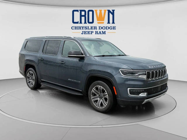 2023 Jeep Wagoneer L Series II 4WD photo
