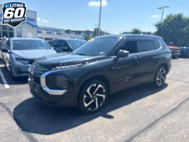 2022 Mitsubishi Outlander ES 4WD photo