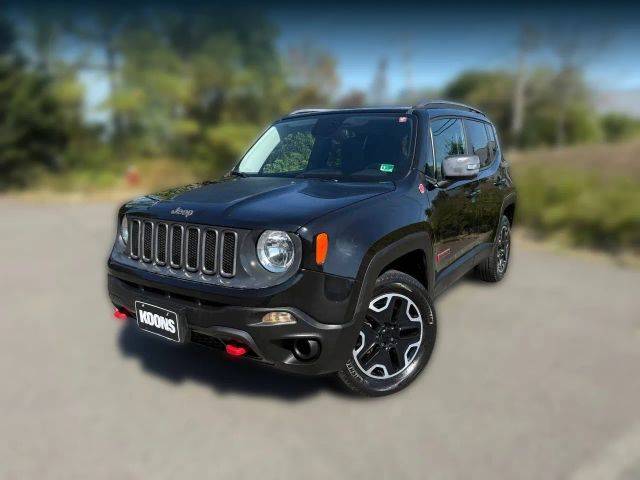 2015 Jeep Renegade Trailhawk 4WD photo