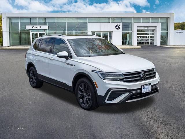 2022 Volkswagen Tiguan SE AWD photo