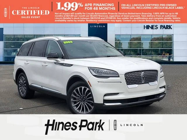 2023 Lincoln Aviator Standard AWD photo