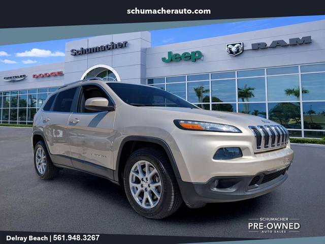 2015 Jeep Cherokee Latitude 4WD photo