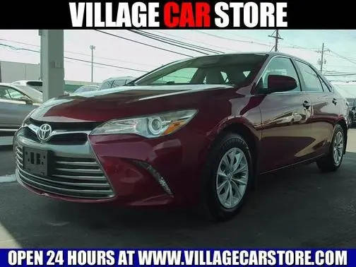 2016 Toyota Camry LE FWD photo
