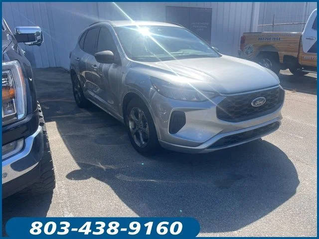 2023 Ford Escape ST-Line FWD photo