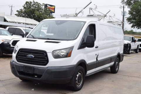2018 Ford Transit Van RWD photo