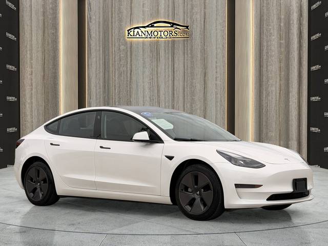 2023 Tesla Model 3  RWD photo