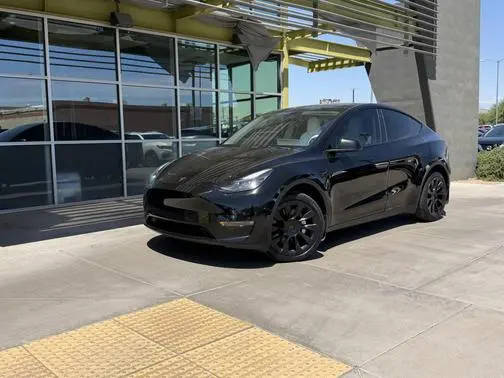 2022 Tesla Model Y Long Range AWD photo