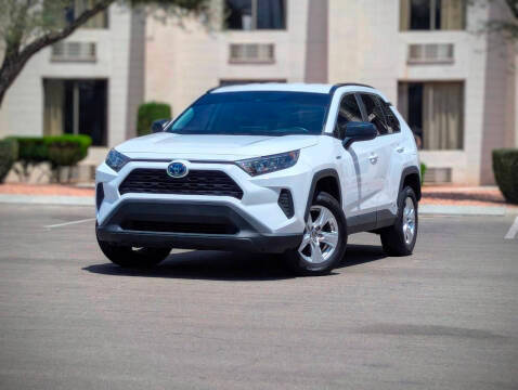 2021 Toyota RAV4 Hybrid LE AWD photo