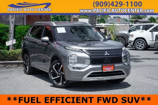 2022 Mitsubishi Outlander SEL FWD photo