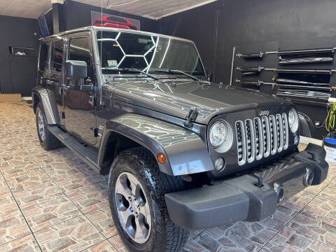 2017 Jeep Wrangler Unlimited Sahara 4WD photo