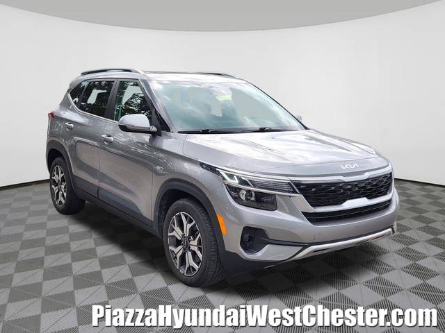 2022 Kia Seltos EX AWD photo