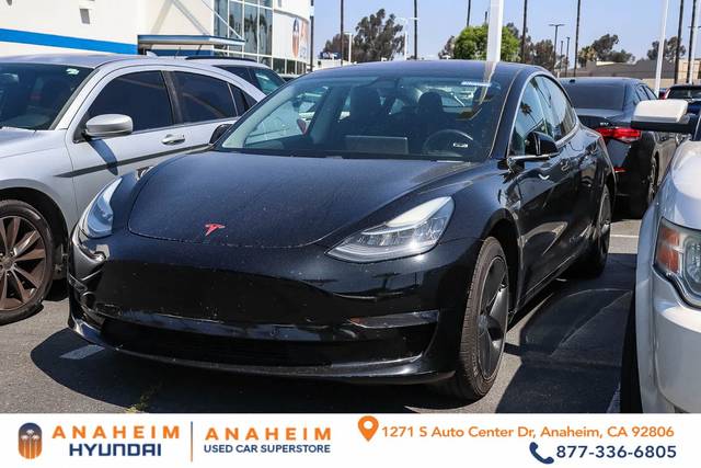 2018 Tesla Model 3 Mid Range Battery RWD photo