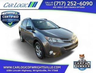 2015 Toyota RAV4 XLE FWD photo