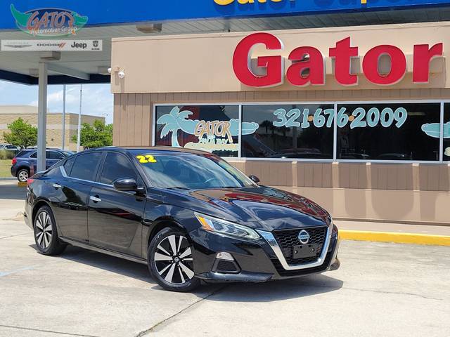 2022 Nissan Altima 2.5 SV FWD photo