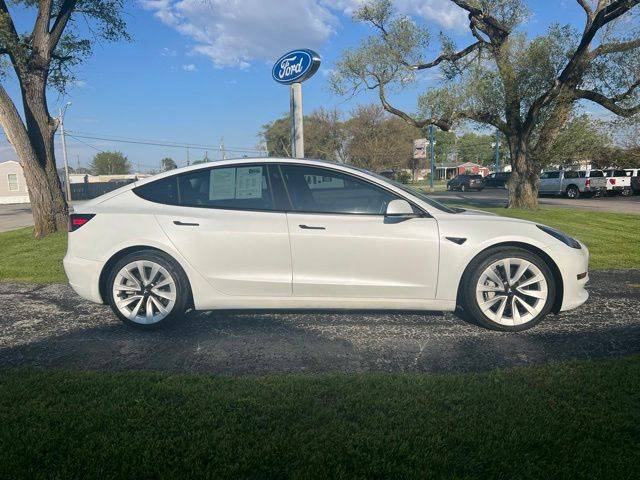 2021 Tesla Model 3 Long Range AWD photo