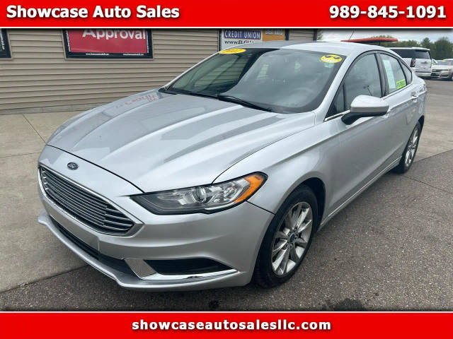 2017 Ford Fusion SE FWD photo