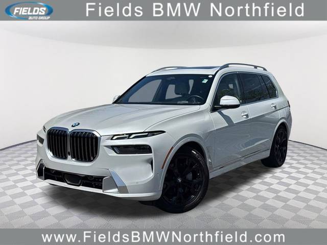 2023 BMW X7 xDrive40i AWD photo