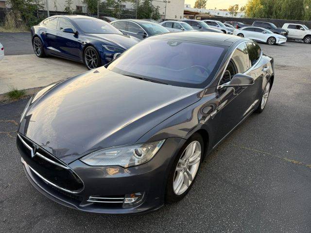 2015 Tesla Model S 85D AWD photo