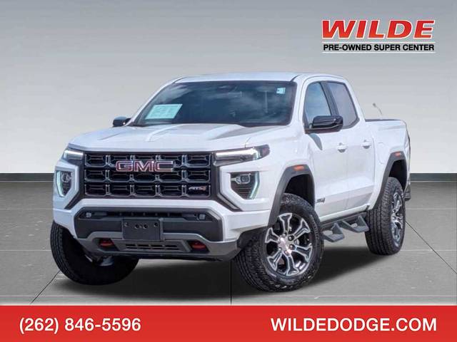 2023 GMC Canyon 4WD AT4 4WD photo