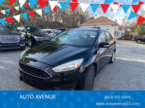 2016 Ford Focus SE FWD photo