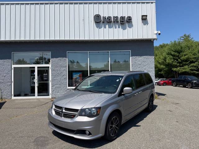 2017 Dodge Grand Caravan GT FWD photo