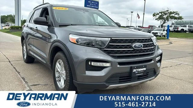 2022 Ford Explorer XLT 4WD photo