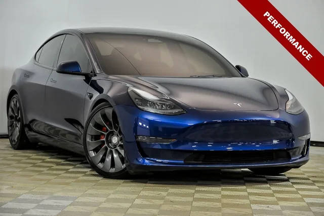 2023 Tesla Model 3 Performance AWD photo