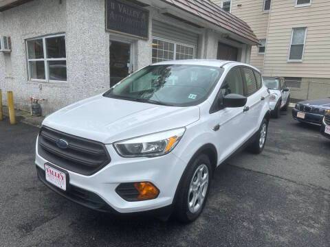 2017 Ford Escape S FWD photo