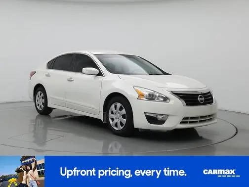 2015 Nissan Altima 2.5 S FWD photo