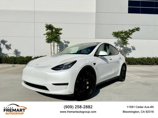 2022 Tesla Model Y Long Range AWD photo