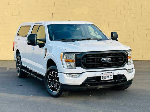 2021 Ford F-150 XLT 4WD photo