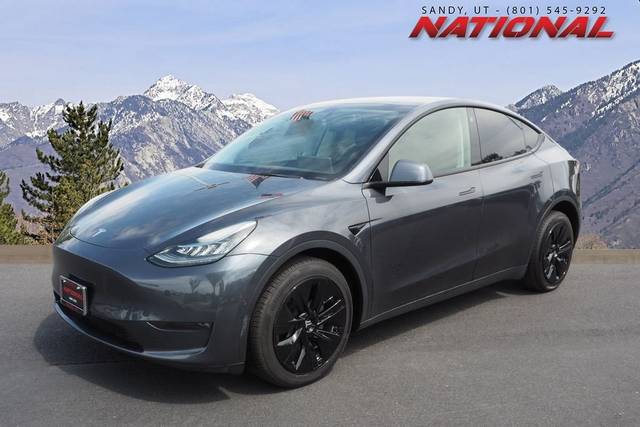 2022 Tesla Model Y Long Range AWD photo