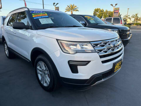 2019 Ford Explorer XLT 4WD photo