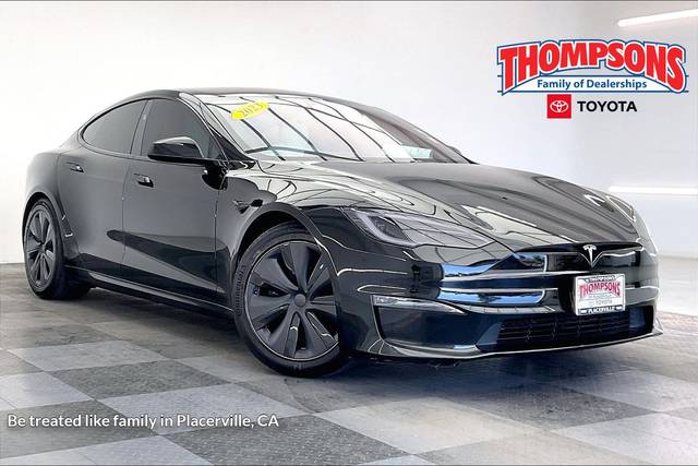 2023 Tesla Model S Standard Range AWD photo